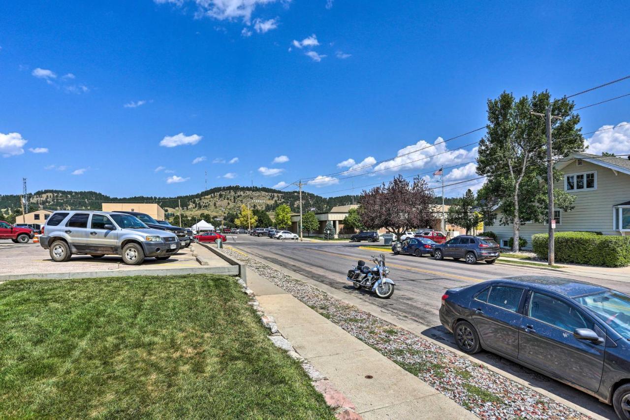 Centrally Located Sturgis Apt On Main St With Garage Экстерьер фото